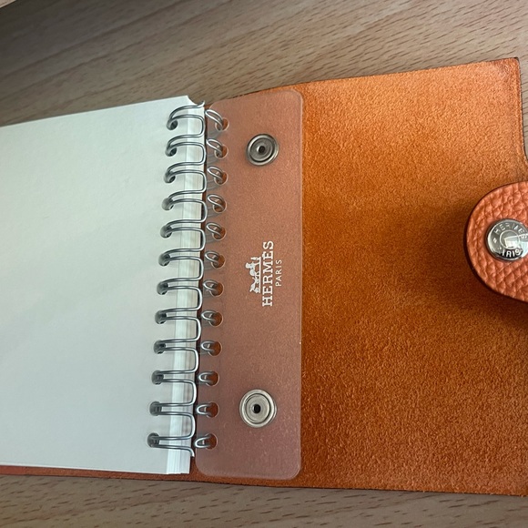 Authentic Hermès notepad! - Picture 13 of 16